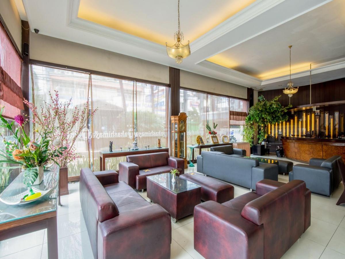 Takashimaya Hotel & Convention Лембанг Екстер'єр фото